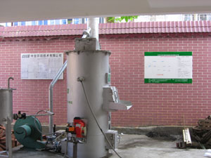 这些积存垃圾占用大量土地资源 这些积存垃圾占用大量土地资源